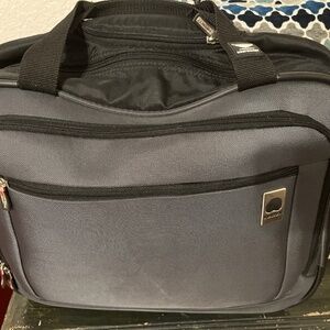 Delsey lightweight carry on luggage